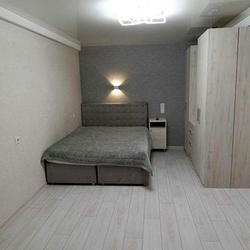 Оболонський проспект 43 однокімнатна 1 хв до метро