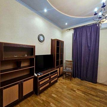 Сдам. Трех комнатная, Центр, ул.Ольгиевская, Новый рынок