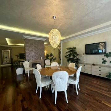 Дмитра Годзенка вул. (Глазунова), 13