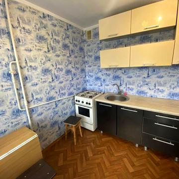 Леся Курбаса просп., 14