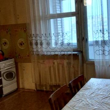 Продам 3-кімнатну квартиру у центрі Броварів NP