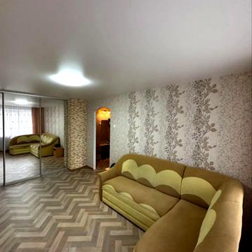 Пилипа Орлика просп. (Ілліча), 19