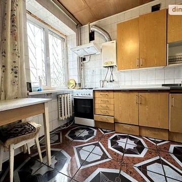 Продаж 2к Квартира Привокзальна площа