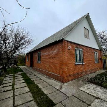 Продаж будинку Підгороднє