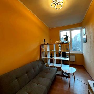 Володимира Кубійовича вул., 14