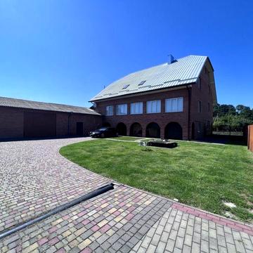 Продам будинок під бізнес/проживання