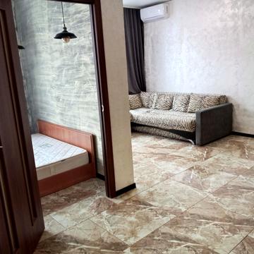 Вишнева вул., 8