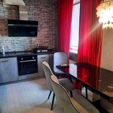 3 квартира ЖК мира 4 новострой индустриальная, мира 57