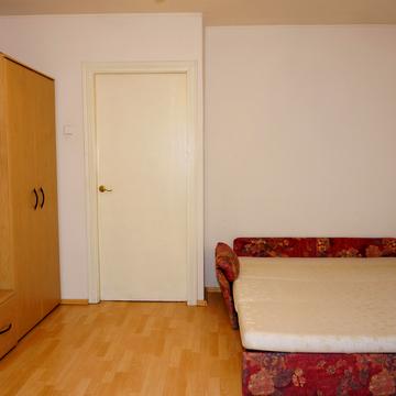 Антоновича вул. (Горького), 102