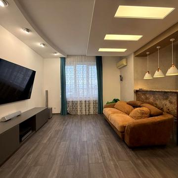 Урлівська вул., 16/37