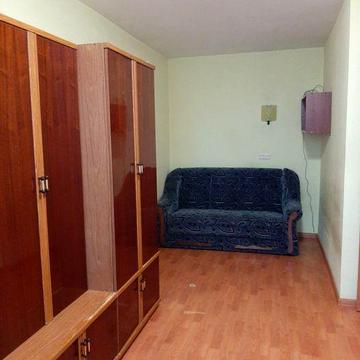 Гроденська 27, гостинка,  метро Чернігівська,  Азербайджанська