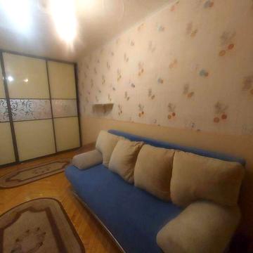 Сдам 2 комн. кв. метро Дворец Спорта, бульвар Юрьевна, ул. Каденюка