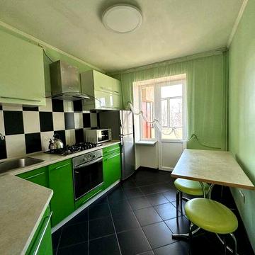 Оренда 3 кімнатної квартири вулиця Петлюри