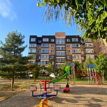 Софіївська вул., 2г