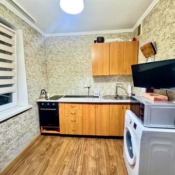 Марії Литвиненко-Вольгемут вул., 44