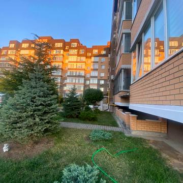 Софіївська вул., 2г