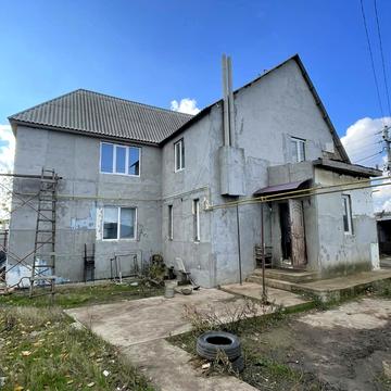 Центральна вул., 2