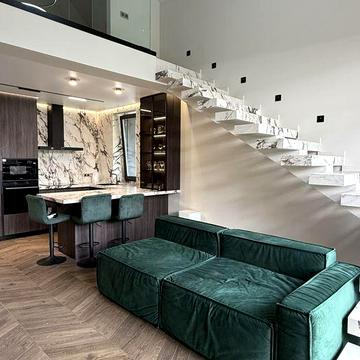 Продаж елітного котеджу з ремонтом та меблями