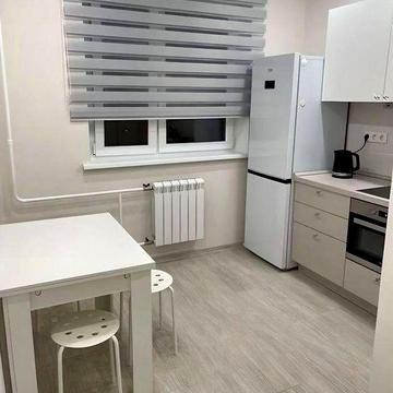 Продам 1к квартиру с современным ремонтом на Березинке; Караван