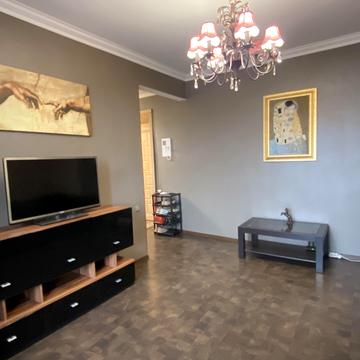 Володимира Вернадського вул. (Дзержинського), 10