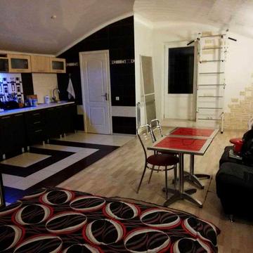 Квартира-комната студия в аренду 2 этаж( отдельный вход) Хозяин!