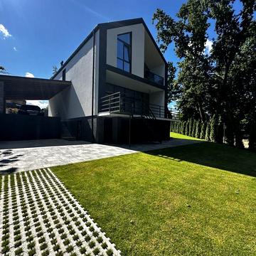 Продам будинок з бомбосховищем поряд з Києвом