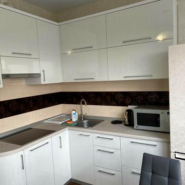 Каманина, 16