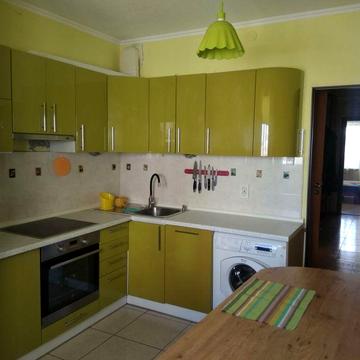 М Позняки-5хвилин пішки, Гришка 10.