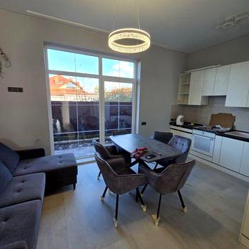 Оренда 3-кімн Таунхауса (р-н Червениця)