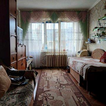 Продам двокімнатну квартиру