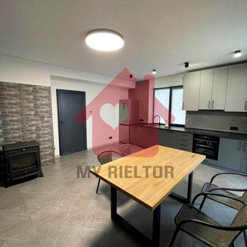 Продаж будинку район Червениці.