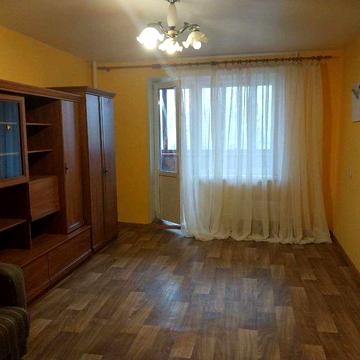 Здається 1-кімнатна квартира на вул. Милославська, 21