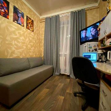 Продам гостинку  на Одесской