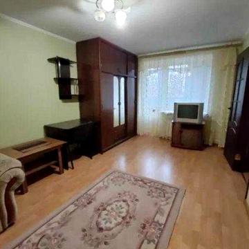 Є Відновлення! 1 к. кв. 3/5, Новые Дома, метро Дворец Спорта