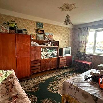 Продам 1-кімнатну квартиру на вул. Борщагівській 16
