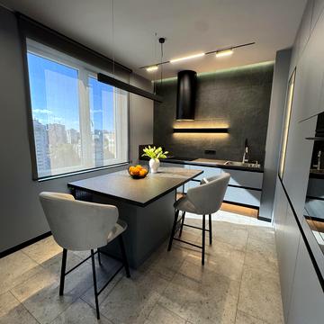 Генуезька вул., 1