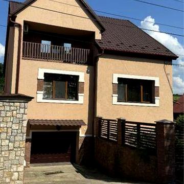 Продам будинок у місті Берегове