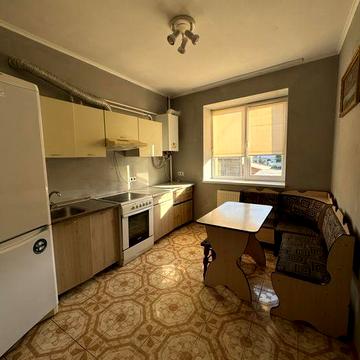 2- кім. кв. вул. Довженка, район Заравшан