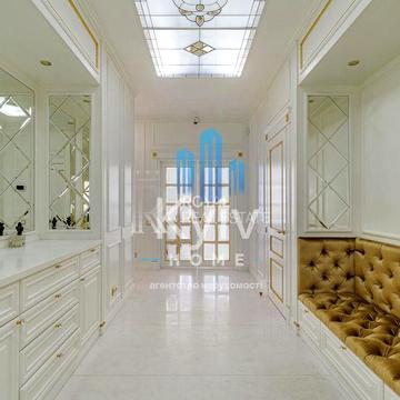 Оренда нової VIP квартири в центрі/ 196 м2/ 3 кім/ Метро/ Печерськ