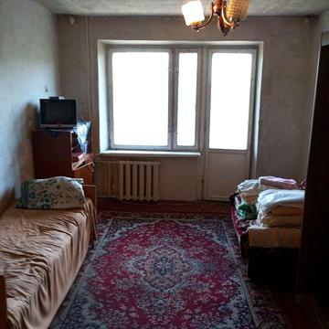 Продаю велику 1 кімнатну квартиру,, малосімейка,, 9 квартал ЖК Уют