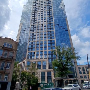 Антоновича вул. (Горького), 136