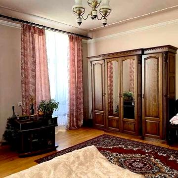 Оренда двох кімнатної квартири вул Городоцька!