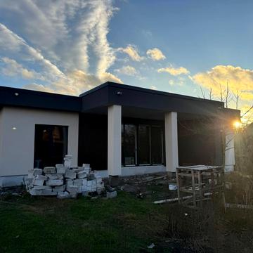 94-а Садова, 1