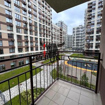 Генерала Грекова вул., 2