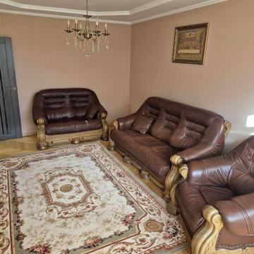 Здається двох кімнатна район Росвигово.