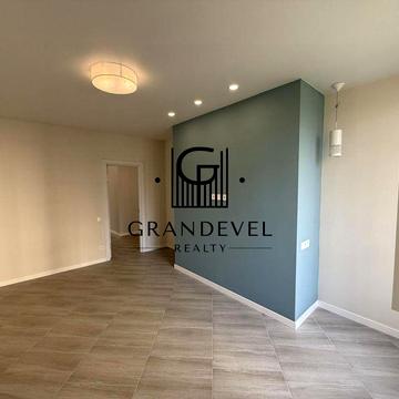 Продаж двокімнатної квартири з ремонтом в ЖК Синергія Сіті, Ірпінь