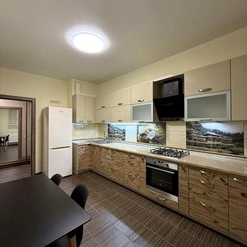 Двухкомнатная квартира в ЖК Якоря на Бочарова, район Атриума