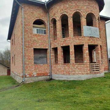 Продаю Дім не добудований