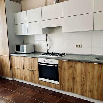 Оренда 2 кім. квартири в центрі. Власник