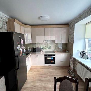 Продам затишну 2- кімнатну квартиру з меблями та технікою у новому буд ЖК Ведмідь